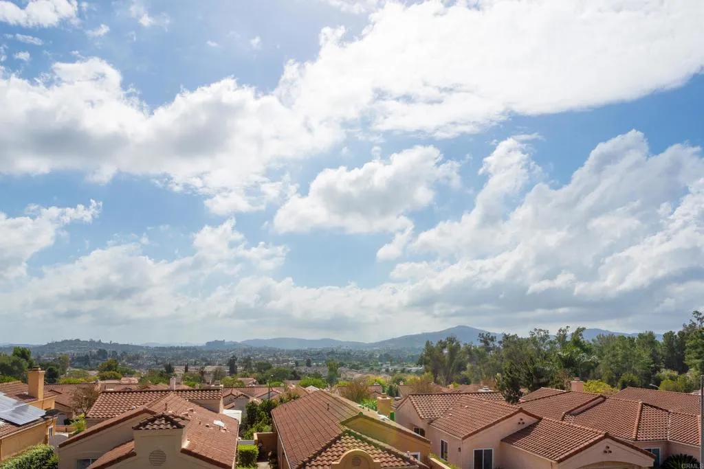 2219 Sawgrass Gln, Escondido, CA 92026