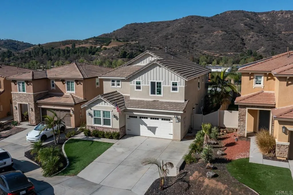 35540 Asturian Way, Fallbrook, CA 92028