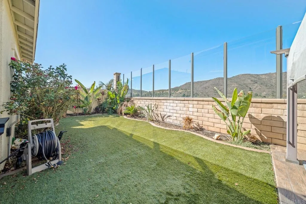 35540 Asturian Way, Fallbrook, CA 92028