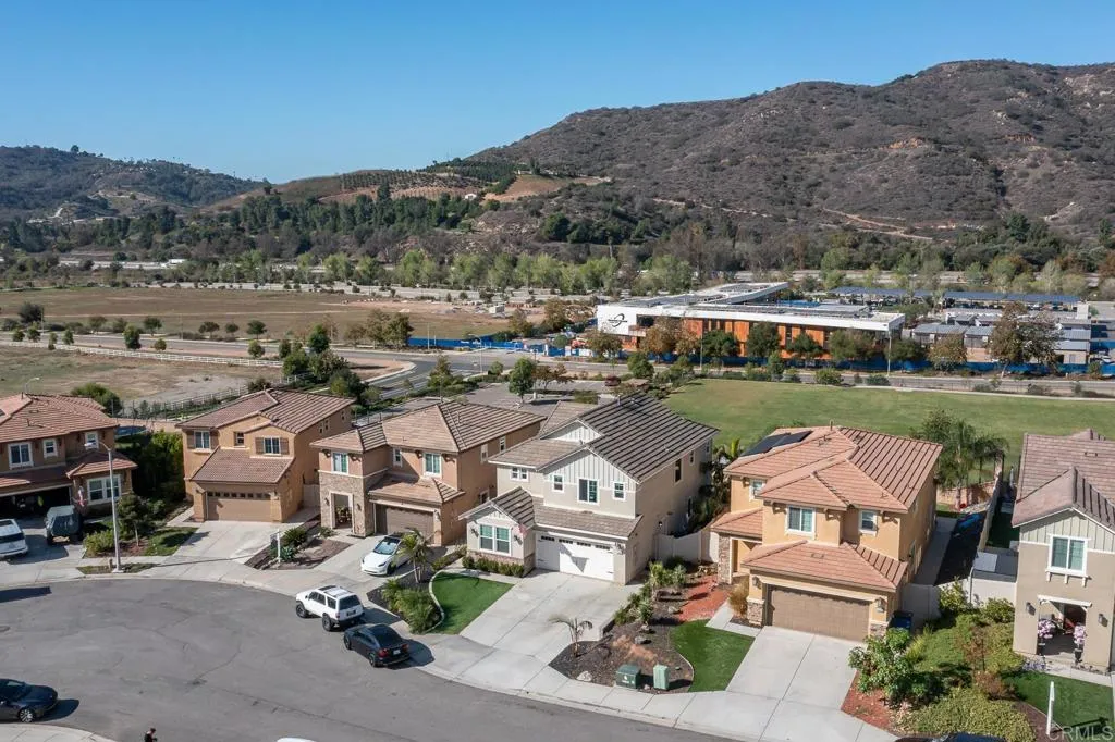 35540 Asturian Way, Fallbrook, CA 92028