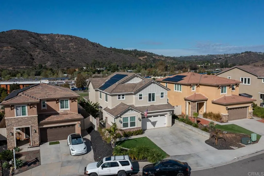 35540 Asturian Way, Fallbrook, CA 92028