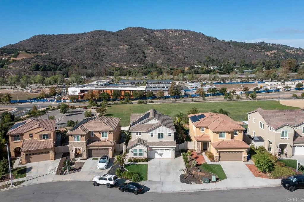 35540 Asturian Way, Fallbrook, CA 92028