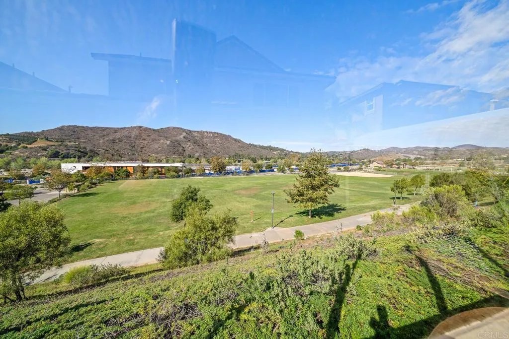 35540 Asturian Way, Fallbrook, CA 92028