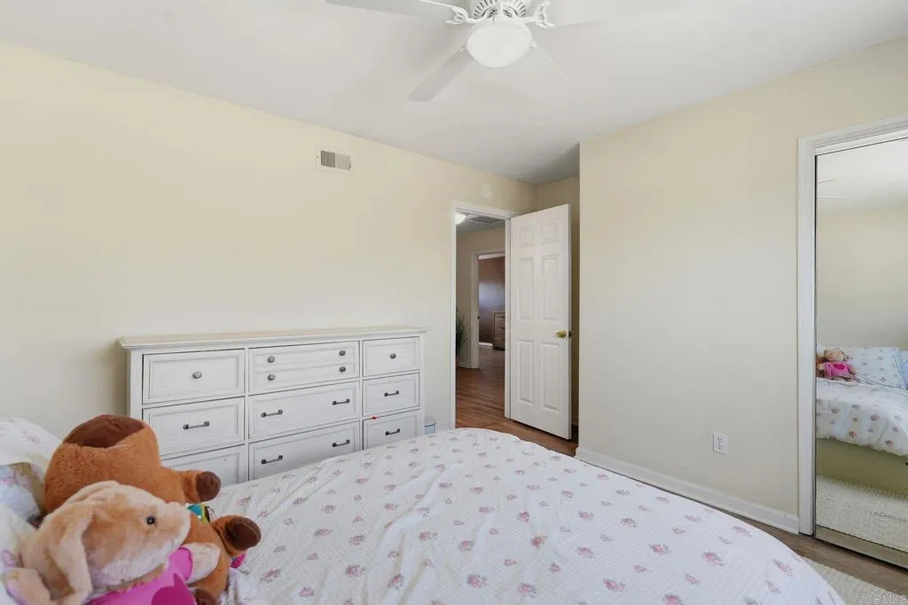 1318 Hermes Court, San Diego, CA 92154 1318 Hermes Court, San Diego, CA 92154