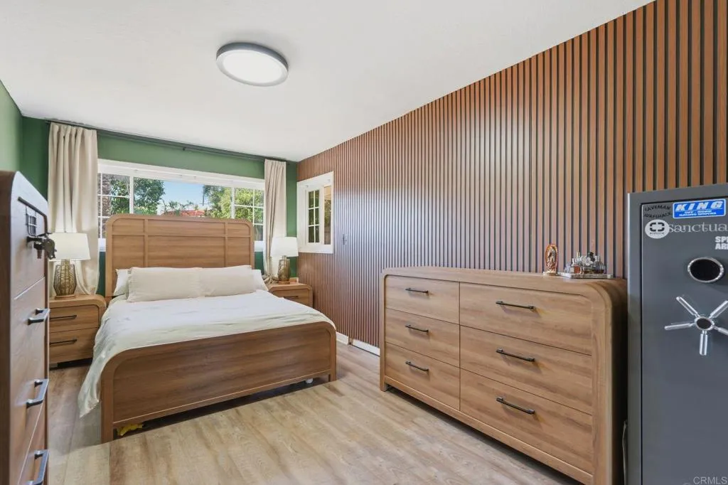 1318 Hermes Court, San Diego, CA 92154 1318 Hermes Court, San Diego, CA 92154