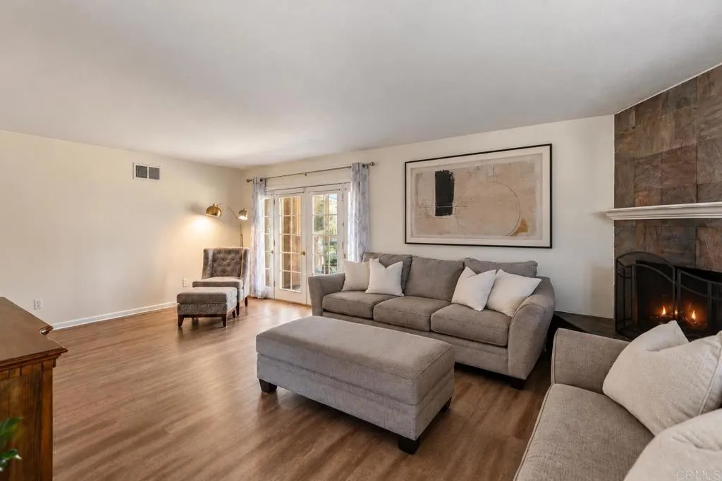 1318 Hermes Court, San Diego, CA 92154 1318 Hermes Court, San Diego, CA 92154