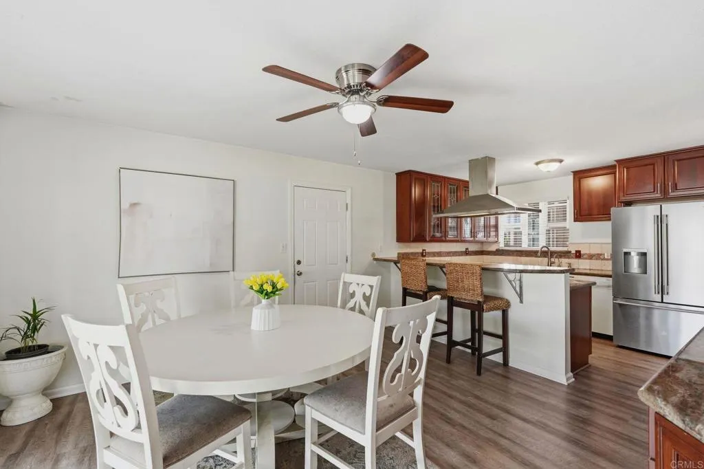 1318 Hermes Court, San Diego, CA 92154 1318 Hermes Court, San Diego, CA 92154