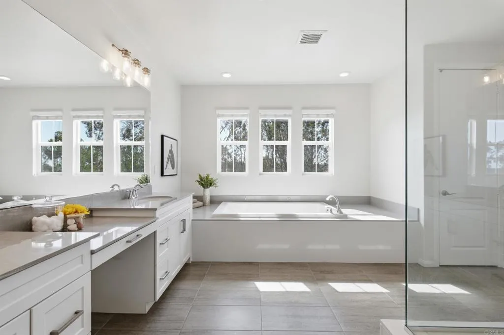 12655 Cloudbreak Avenue, San Diego, CA 92129