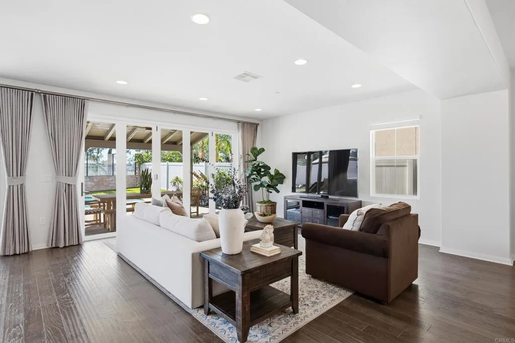 12655 Cloudbreak Avenue, San Diego, CA 92129