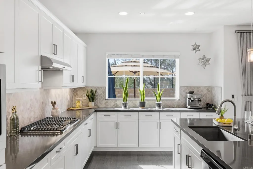 12655 Cloudbreak Avenue, San Diego, CA 92129