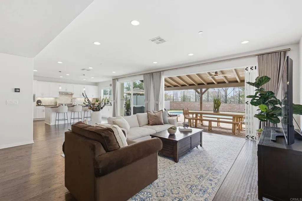 12655 Cloudbreak Avenue, San Diego, CA 92129
