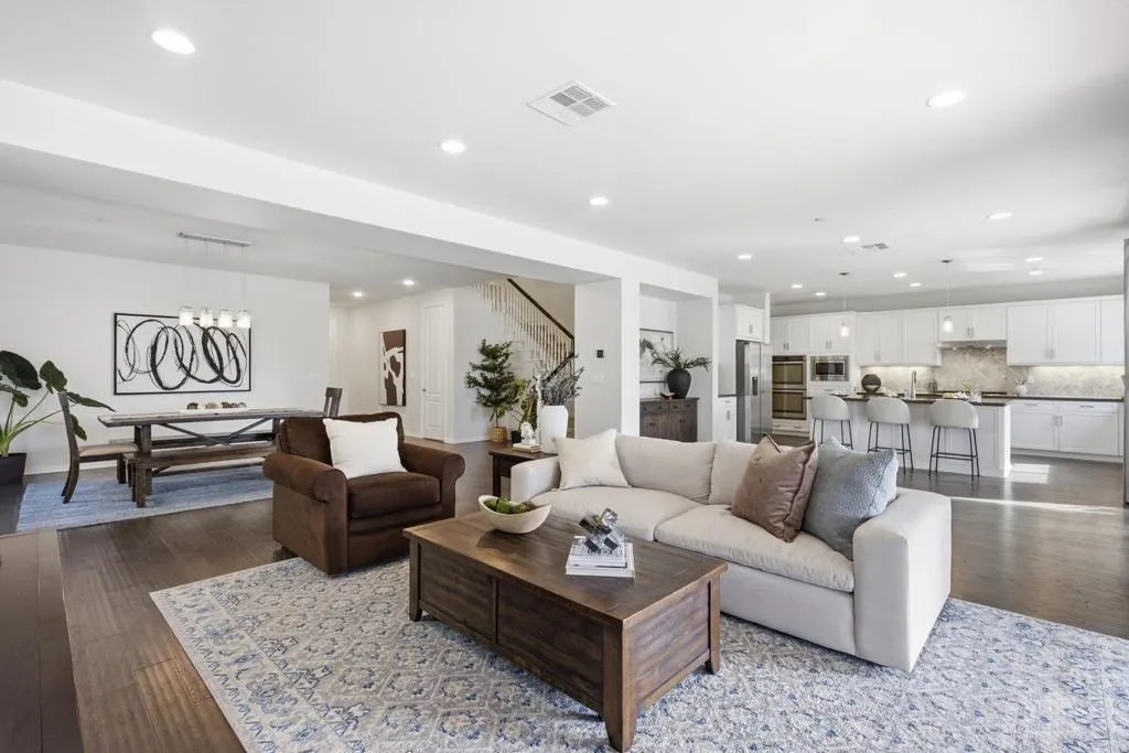 12655 Cloudbreak Avenue, San Diego, CA 92129