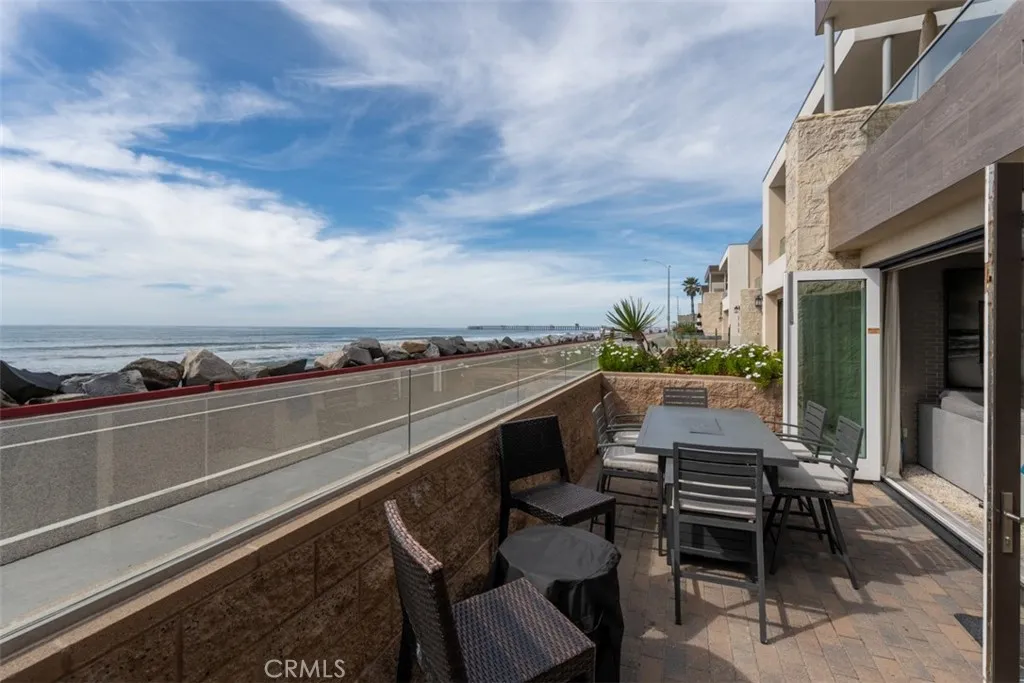 700 S The Strand, #106, Oceanside, CA 92054 700 S The Strand, #106, Oceanside, CA 92054