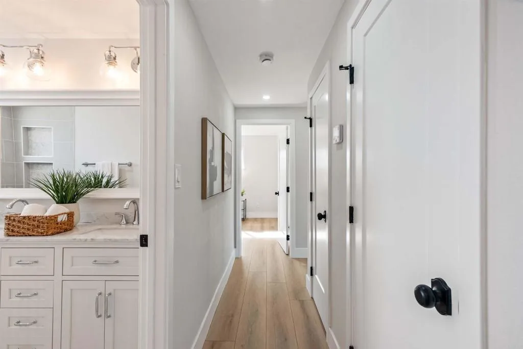 https://cdn.realtyfeed.com/cdn/127/307107036/23041871012d99eef42f5f84e8cd7a07.webp