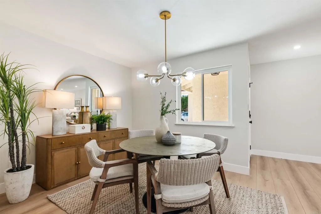 https://cdn.realtyfeed.com/cdn/127/307107036/5757ac1b9e1cc7148534617fd30bdb45.webp