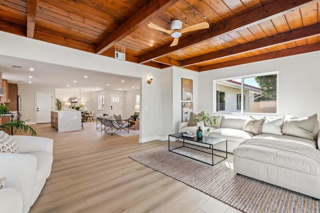 https://cdn.realtyfeed.com/cdn/127/307107036/6abf93fb8aa8b02b28b767ff986e4aad.webp