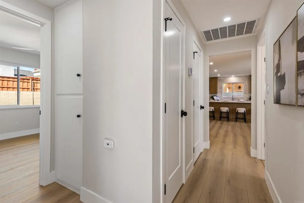 https://cdn.realtyfeed.com/cdn/127/307107036/8670318552a515a4913b2f2c81ff7f31.webp