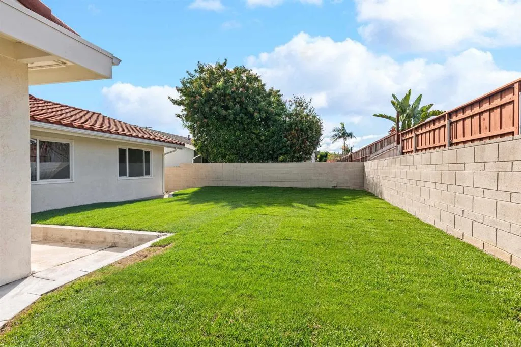 https://cdn.realtyfeed.com/cdn/127/307107036/8c66eaaac3d359273636903d594d2d25.webp