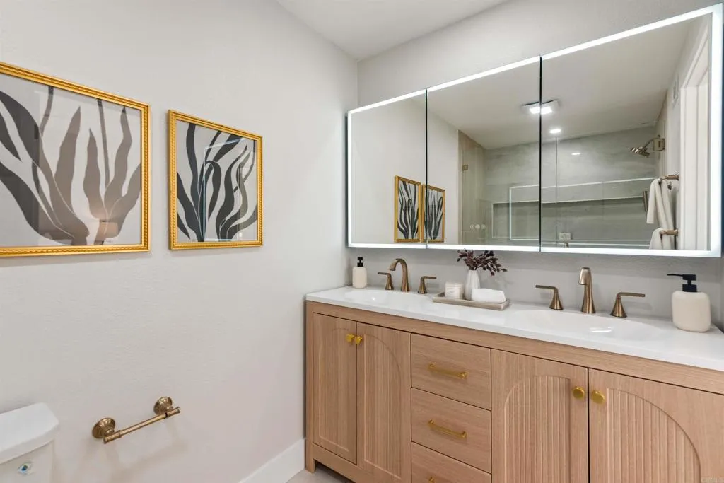 https://cdn.realtyfeed.com/cdn/127/307107036/a2e5b6fe984ecc5fbb3b5f2309f5997c.webp