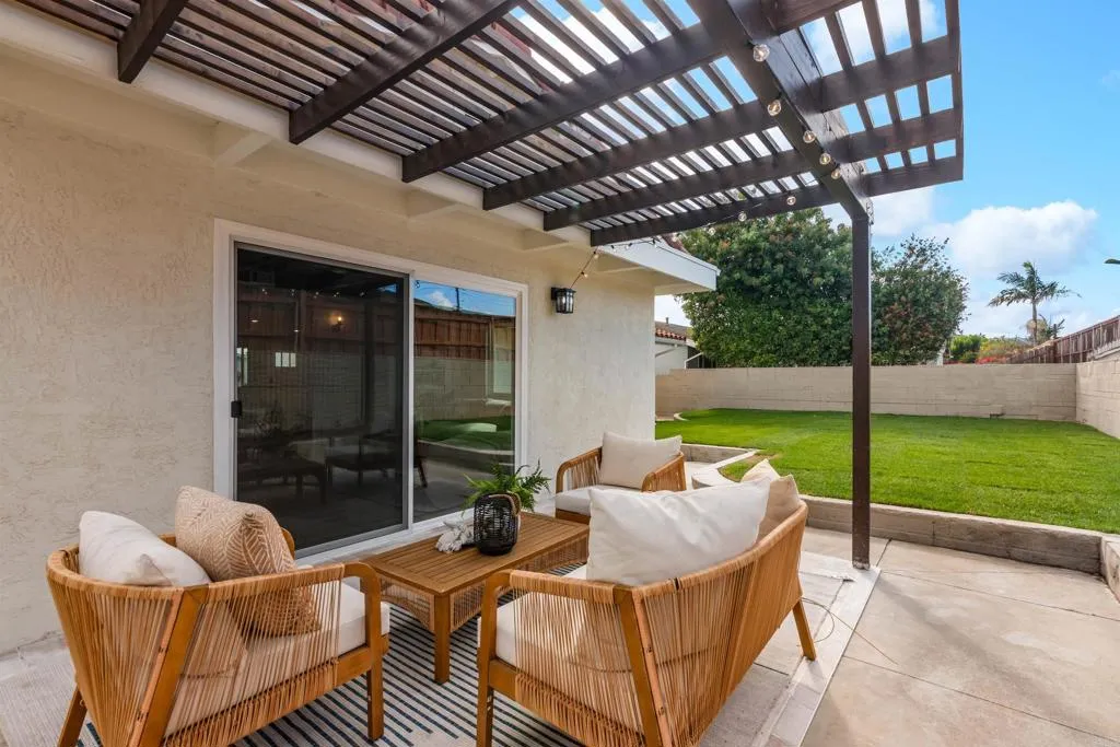 https://cdn.realtyfeed.com/cdn/127/307107036/a9da2193f4dc6f12cc6558d2bd064948.webp