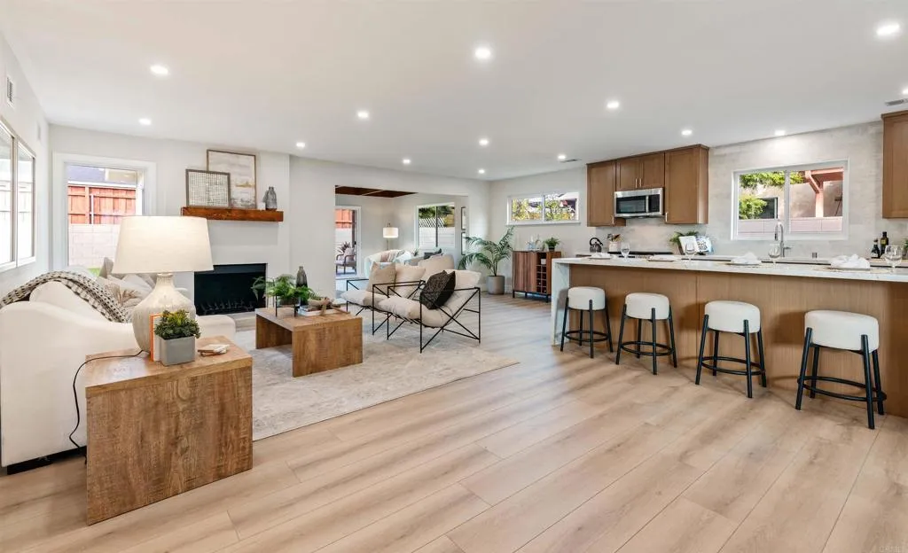 https://cdn.realtyfeed.com/cdn/127/307107036/c5b03426f17d55f23b070f1dd62e6673.webp