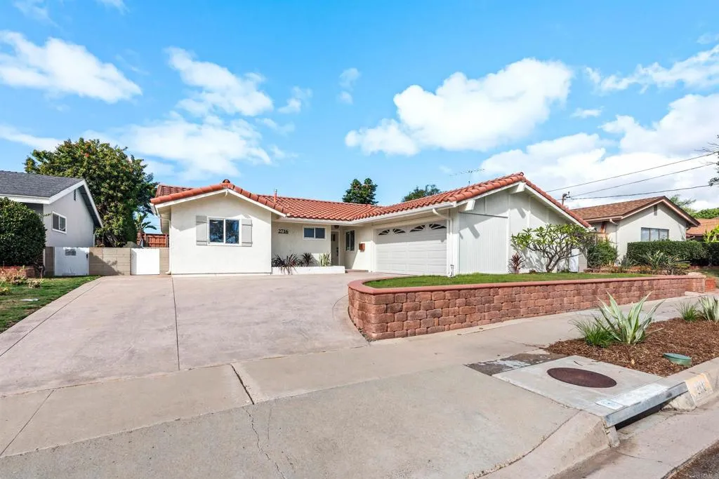 https://cdn.realtyfeed.com/cdn/127/307107036/f7450d5a32112a4ff5e6b2c15fe464ff.webp