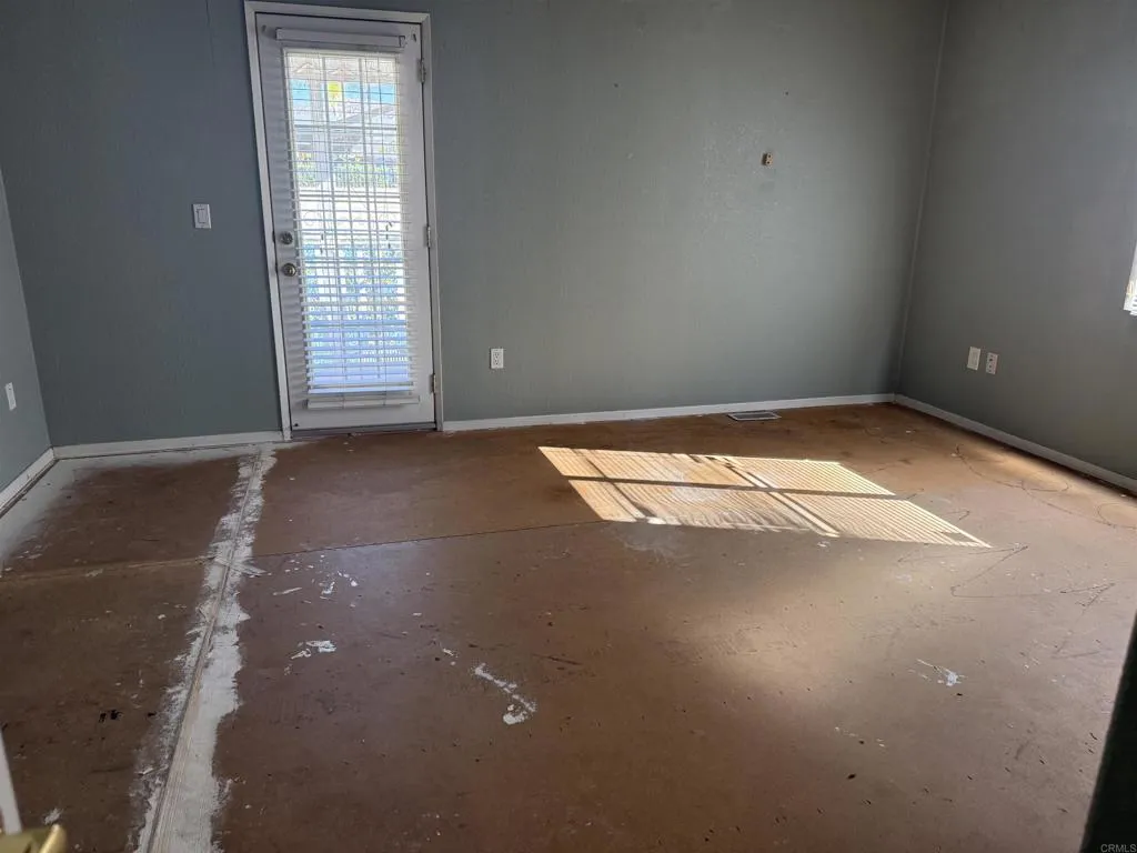 1401 El Norte Parkway, #SPC 276, San Marcos, CA 92069 Master bedroom