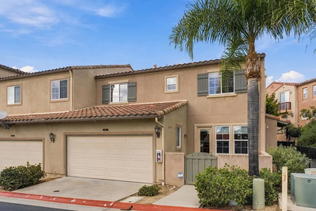 7767 Calle Andar, Carlsbad, CA 92009