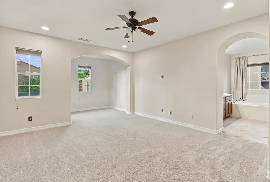 7767 Calle Andar, Carlsbad, CA 92009