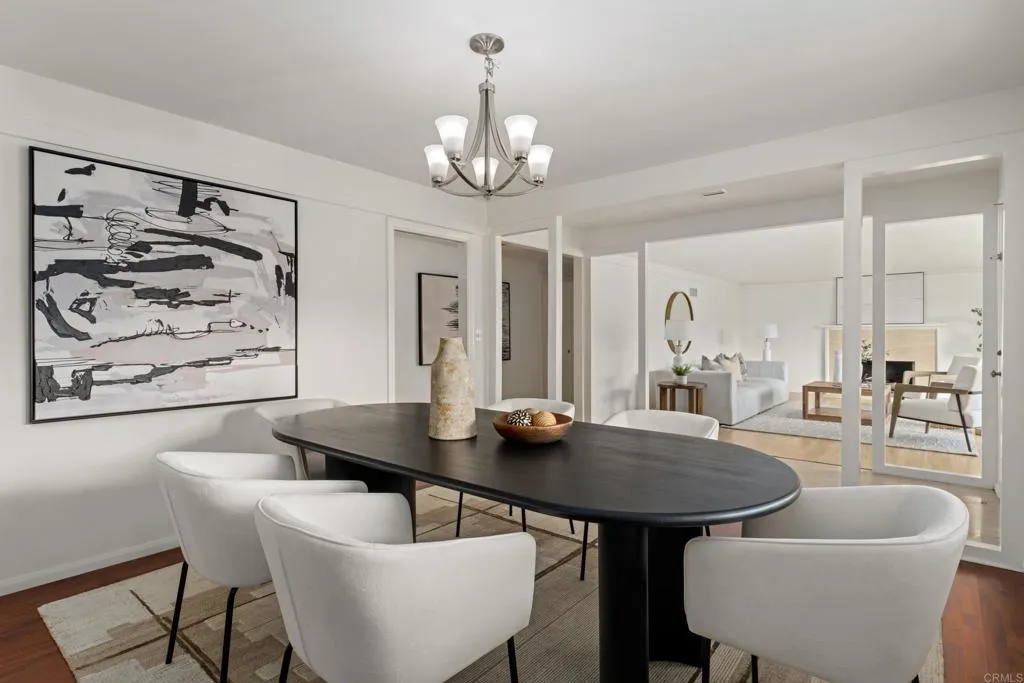 8720 Nottingham Place, La Jolla, CA 92037