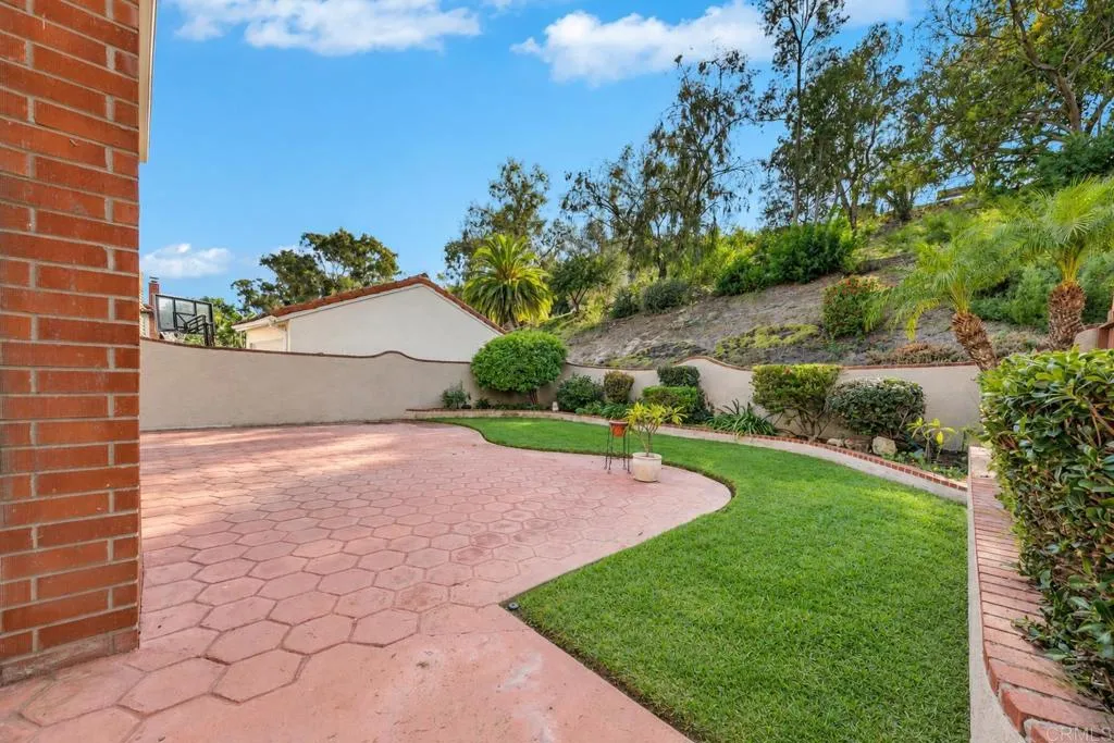 4309 Sierra Morena, Carlsbad, CA 92010