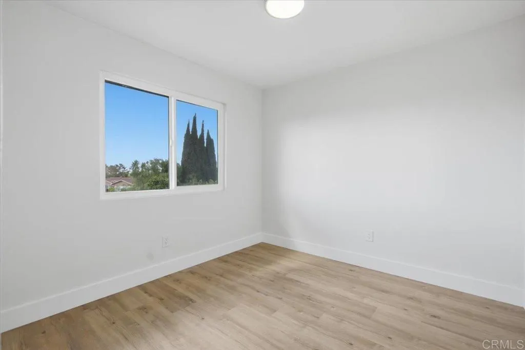 https://cdn.realtyfeed.com/cdn/127/307107165/1435dbf3fd208c90f30da66b6ee74147.webp
