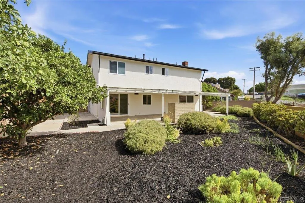 https://cdn.realtyfeed.com/cdn/127/307107165/41c979a31a434745c3dd7e0404d0d862.webp