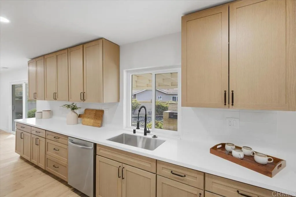 https://cdn.realtyfeed.com/cdn/127/307107165/c505dd56d95cc26a84ed3b64db3a86ed.webp