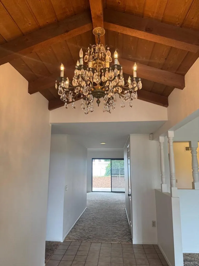 1906 Odell Circle, Vista, CA 92084