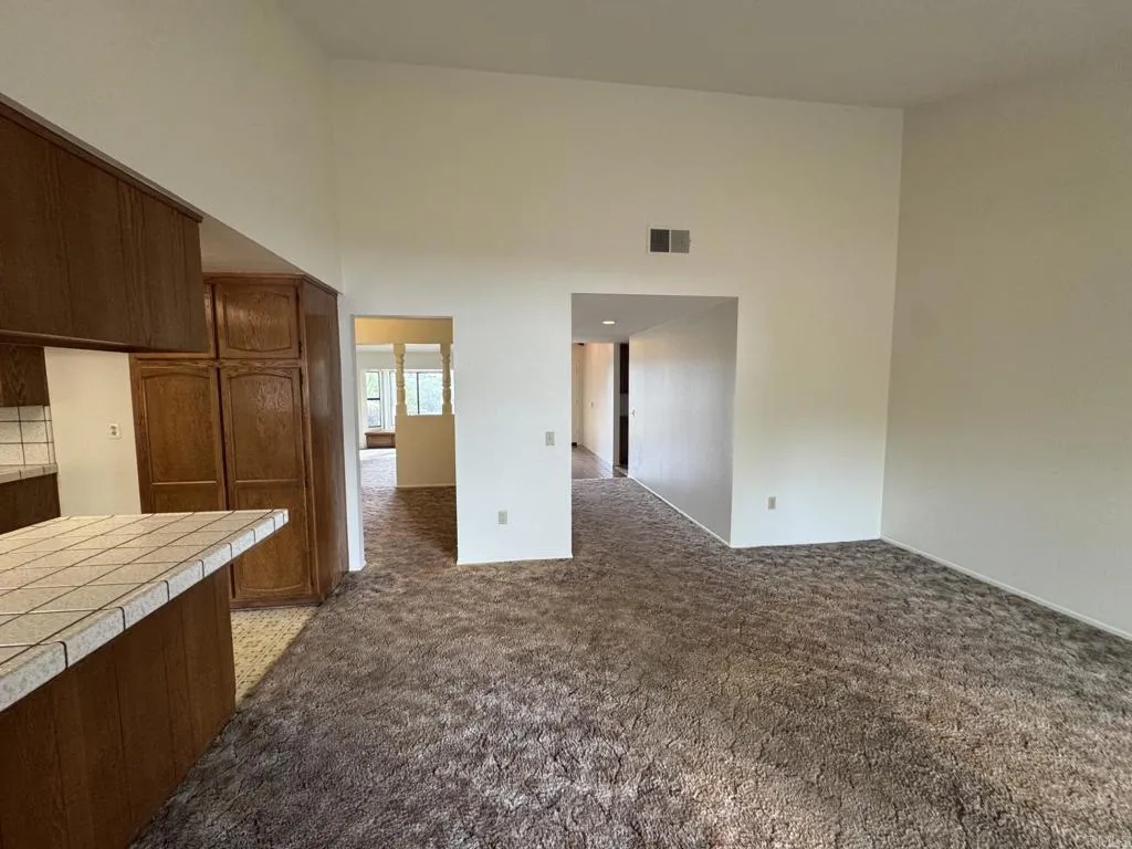 1906 Odell Circle, Vista, CA 92084