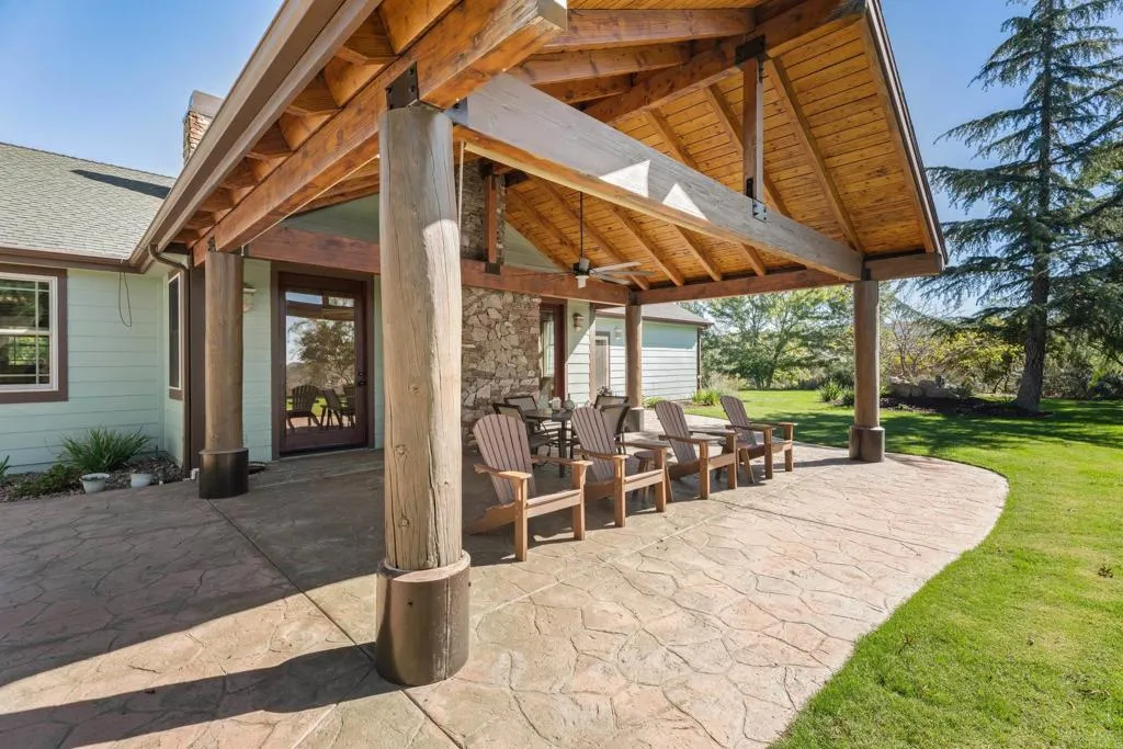 6378 Japatul Vista Lane, Alpine, CA 91901