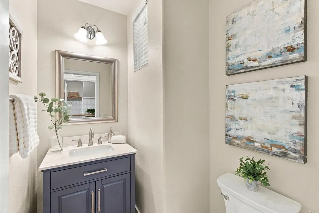 5595 Foxtail Loop, Carlsbad, CA 92010 5595 Foxtail Loop, Carlsbad, CA 92010