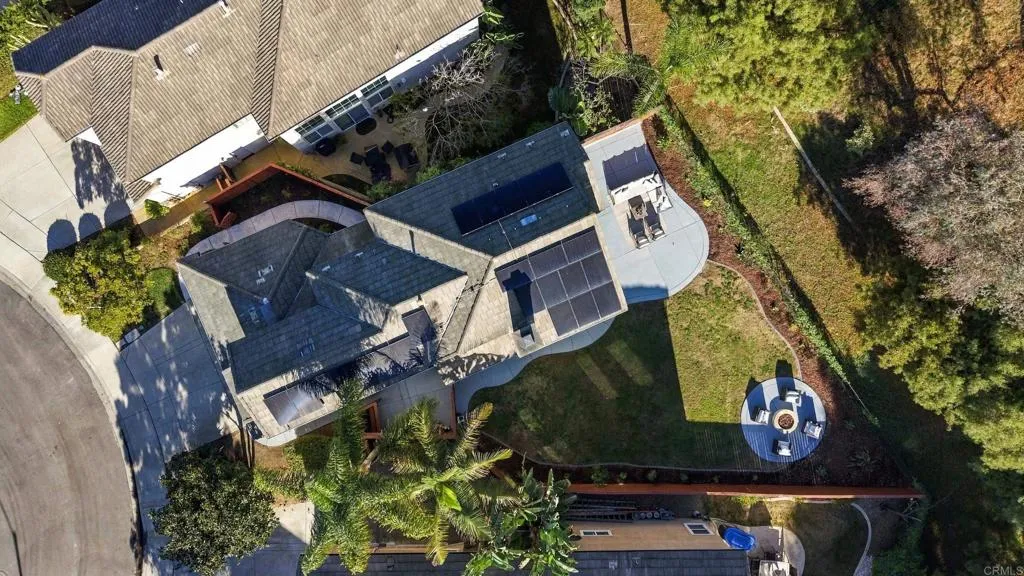 5595 Foxtail Loop, Carlsbad, CA 92010 5595 Foxtail Loop, Carlsbad, CA 92010
