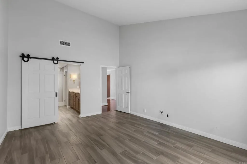 https://cdn.realtyfeed.com/cdn/127/307107303/72e73462bc02aa11888a372669f4a3dc.webp