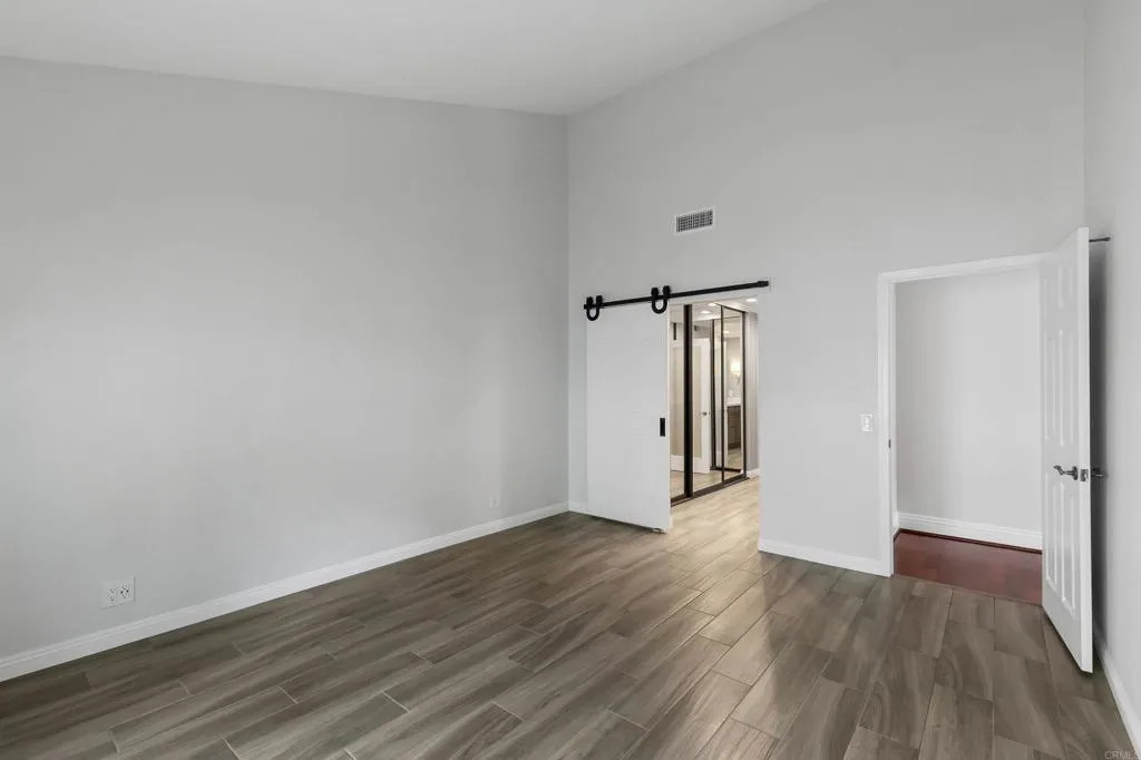 https://cdn.realtyfeed.com/cdn/127/307107303/e295fb3855d521b200a3fd6c3d4e3440.webp