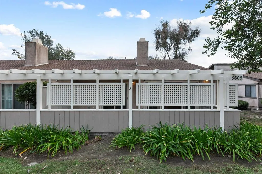 5605 Adobe Falls Road, #A, San Diego, CA 92120