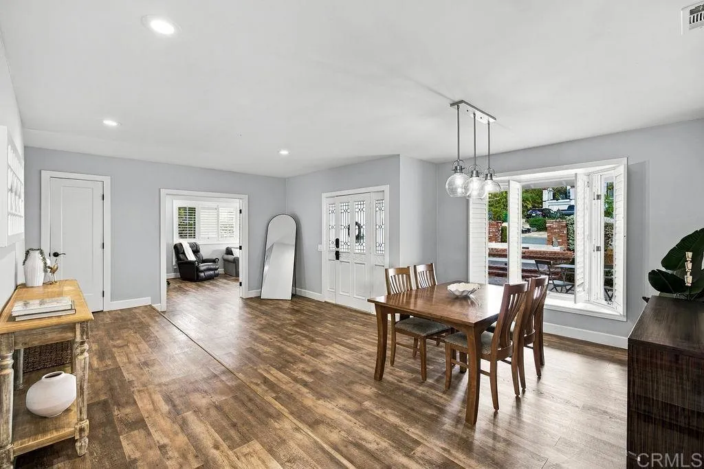 1815 Bailey Drive, Oceanside, CA 92054
