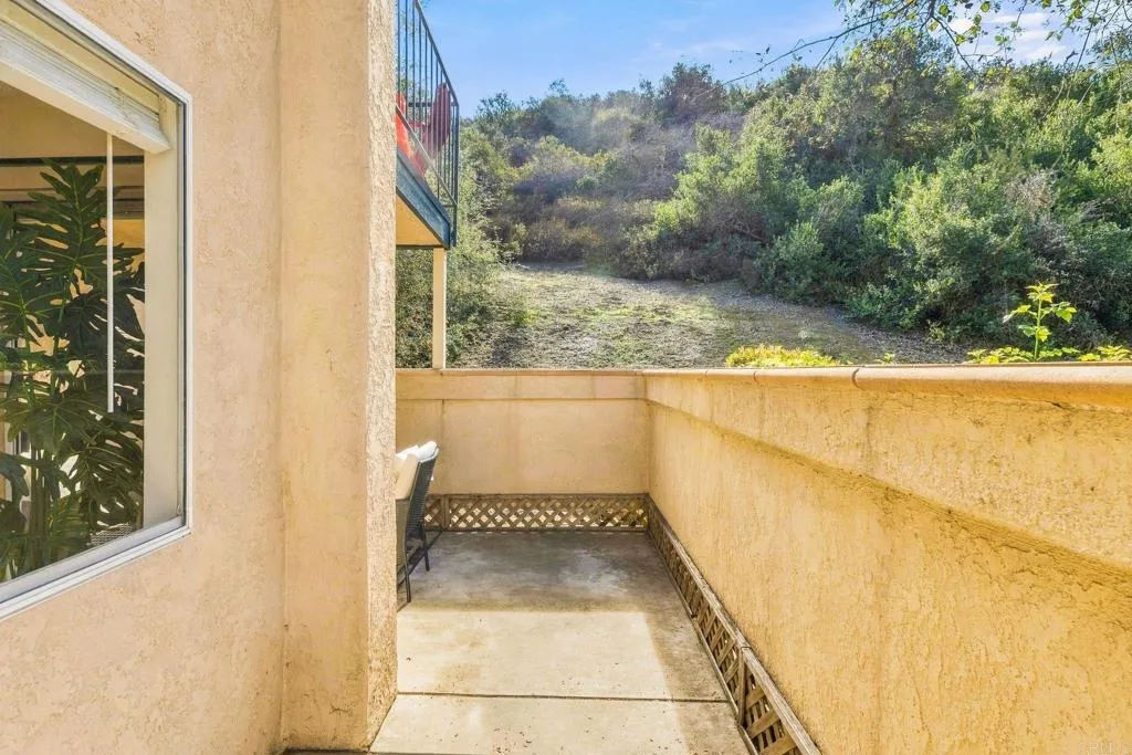 11215 Avenida De Los Lobos, #B, San Diego, CA 92127