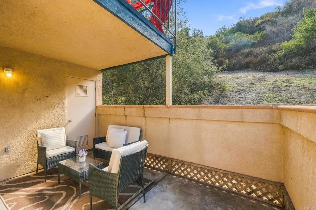 11215 Avenida De Los Lobos, #B, San Diego, CA 92127