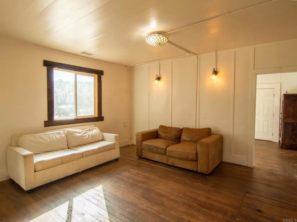 37798 Williams Ranch Road, Santa Ysabel, CA 92070 37798 Williams Ranch Road, Santa Ysabel, CA 92070