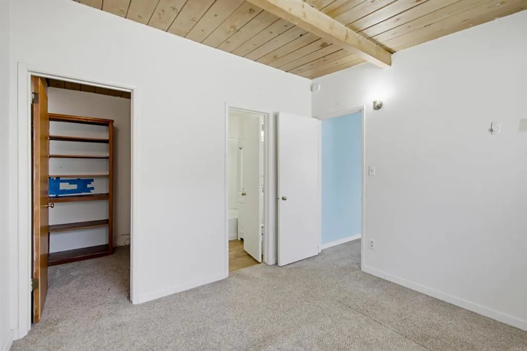 221-D Avenue Avenue, Coronado, CA 92118 221-D Avenue Avenue, Coronado, CA 92118