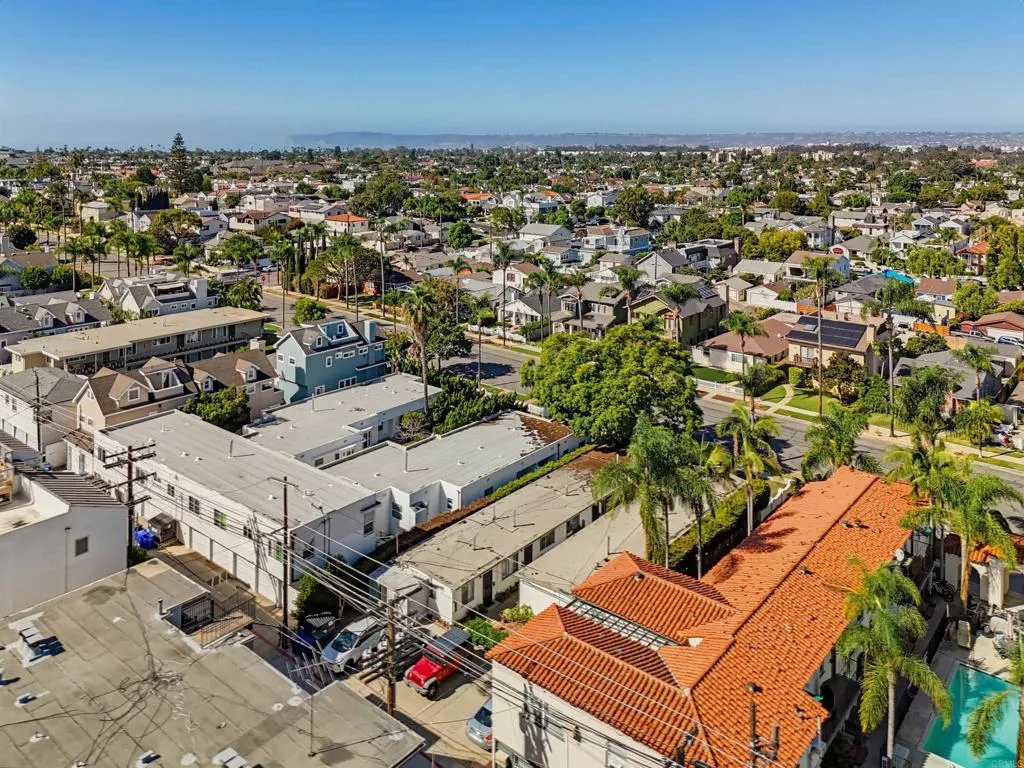 221-D Avenue Avenue, Coronado, CA 92118 221-D Avenue Avenue, Coronado, CA 92118