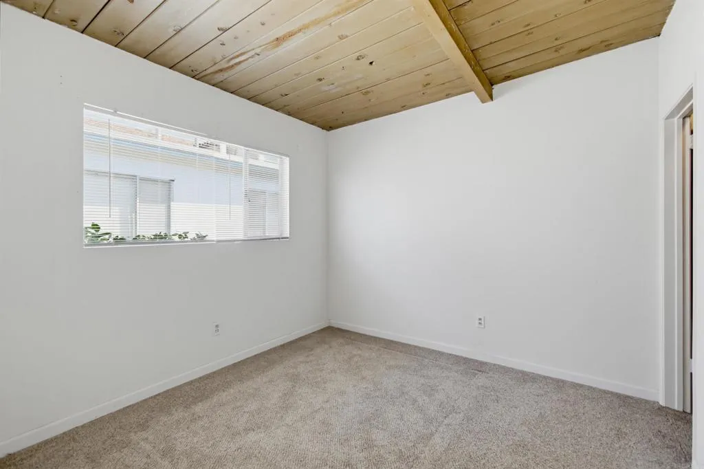 221-D Avenue Avenue, Coronado, CA 92118 221-D Avenue Avenue, Coronado, CA 92118