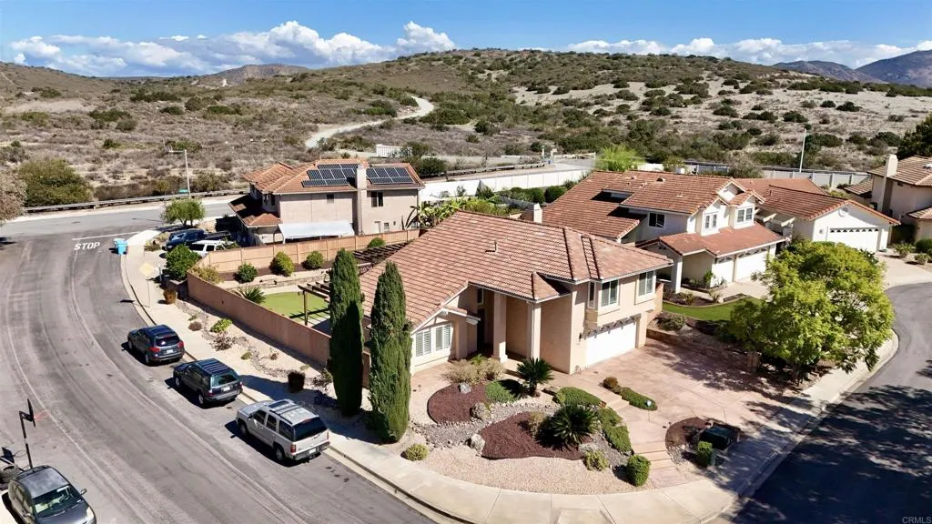 11810 Calamar Drive, San Diego, CA 92124 11810 Calamar Drive, San Diego, CA 92124